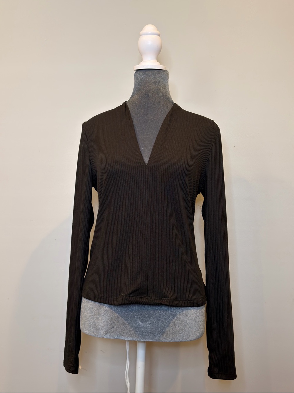 Haute Monde Black Ribbed V-Neck Long Sleeve Top - Slim Fit